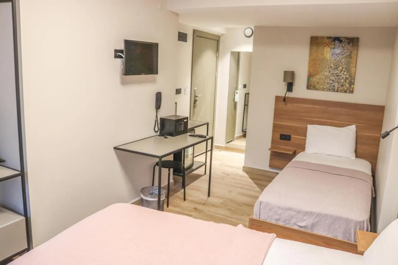***  Senyildiz Hotel Izmir Turkey